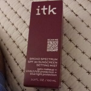ITK SPF 30 Sunscreen Setting Mist